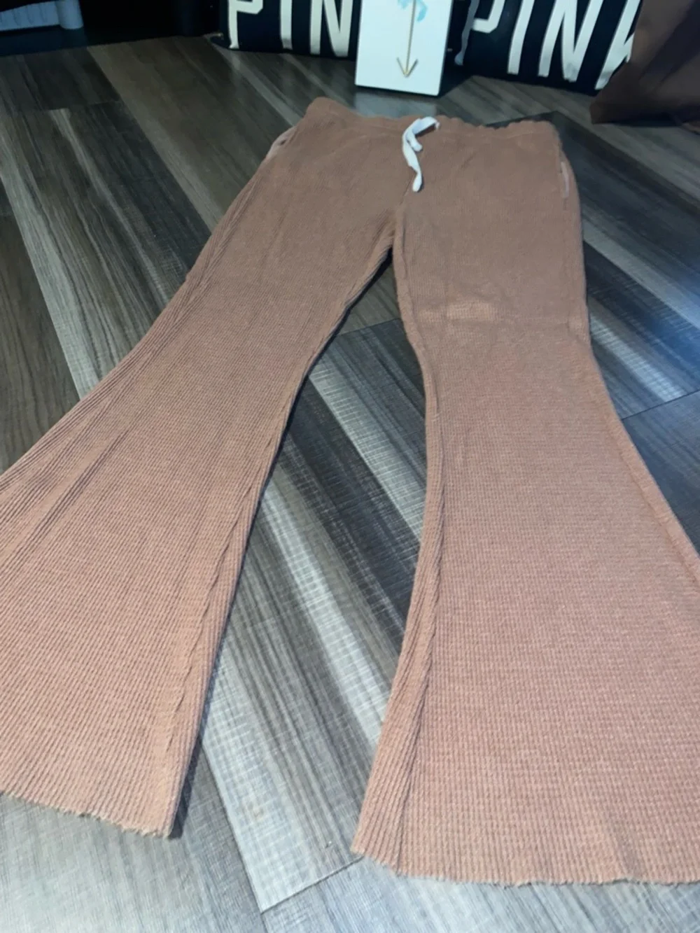 American Eagle Brown Knit Flared Sweatpants - Picture 2 of 9